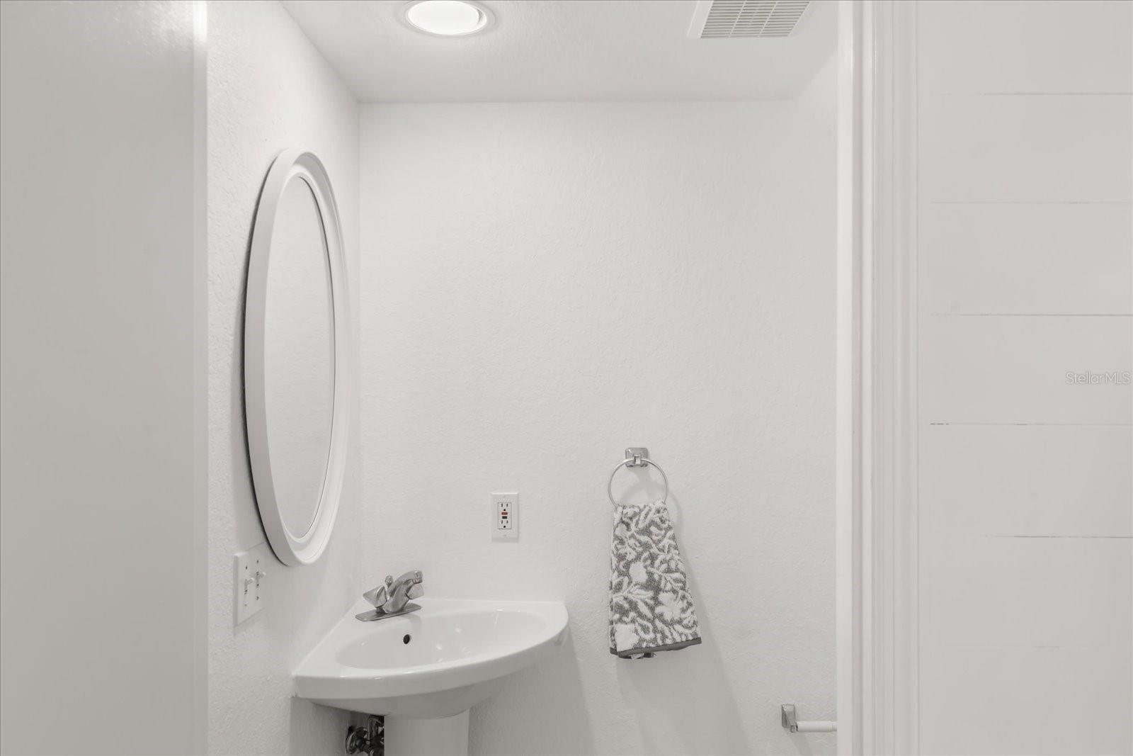THE VILLAS AT CARROLLWOOD CONDO - Residential