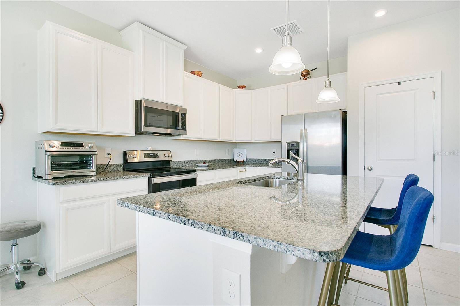 432 WINTER SOLSTICE LANE