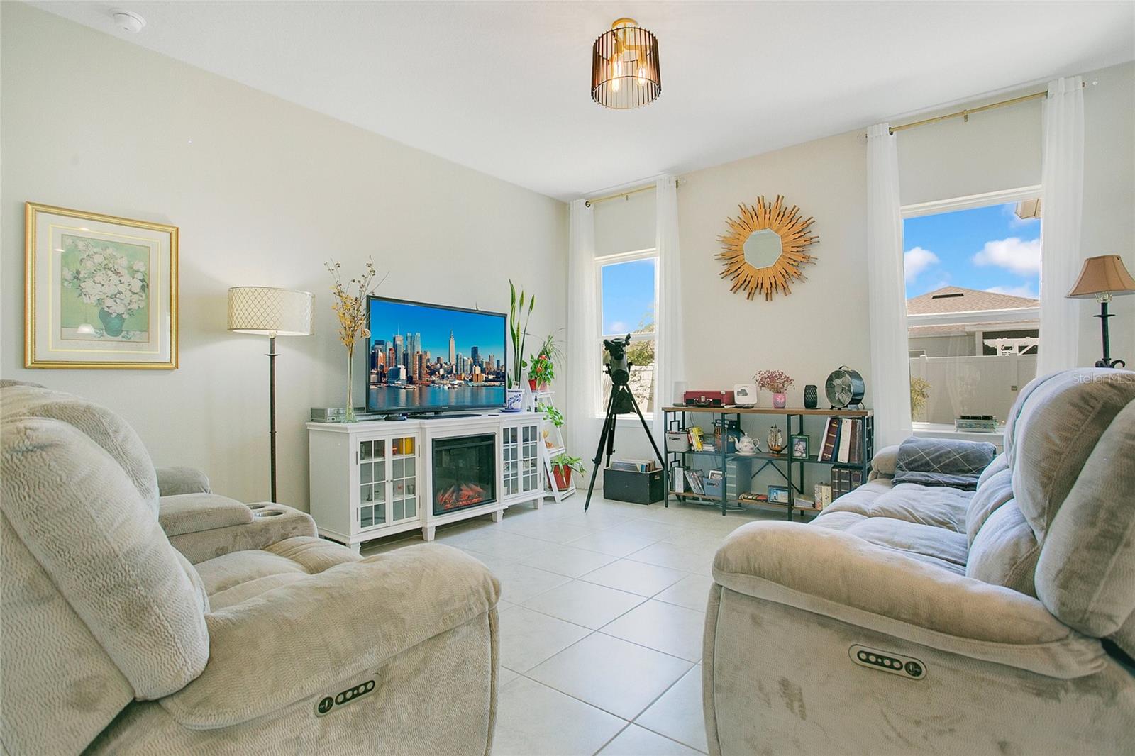 432 WINTER SOLSTICE LANE