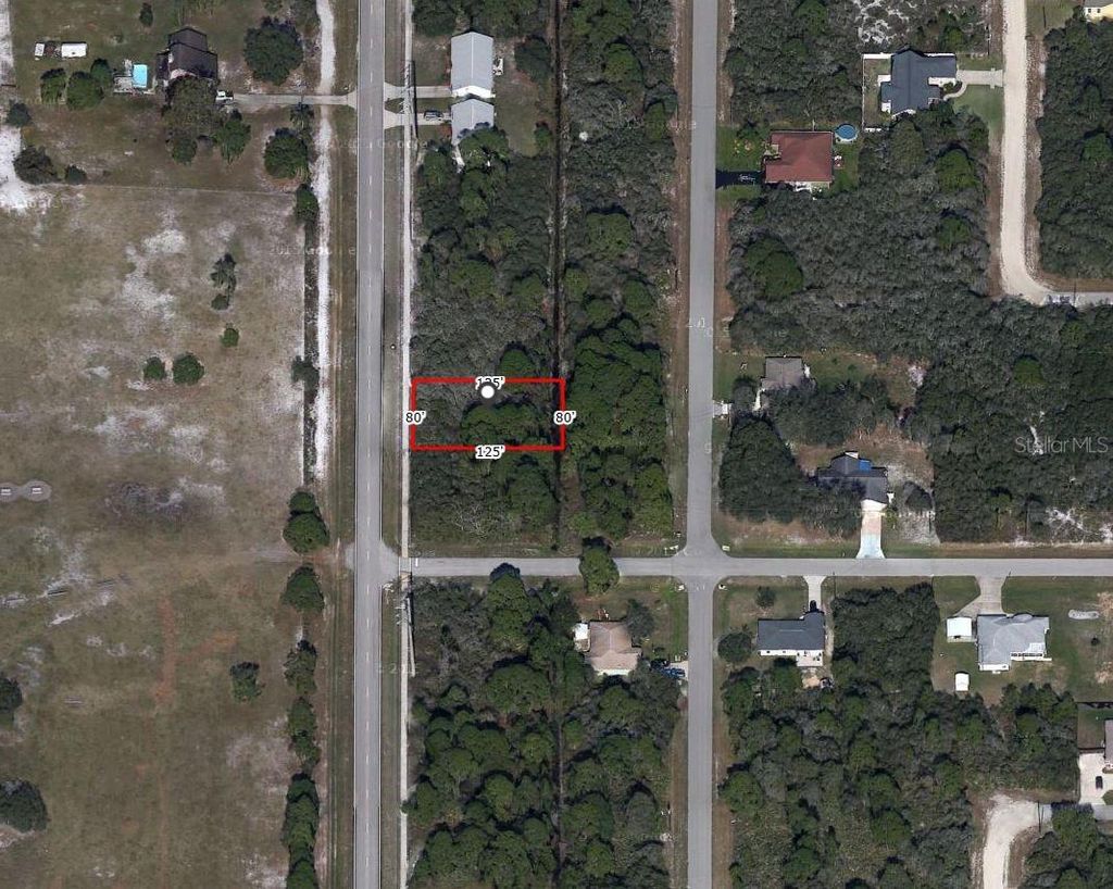 Photo of 818 Cougar Boulevard, Sebring, FL 33872 (MLS # O6398741)