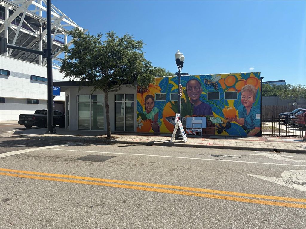 Photo of 646 W Church Street, Orlando, FL 32805 (MLS # S5146805)