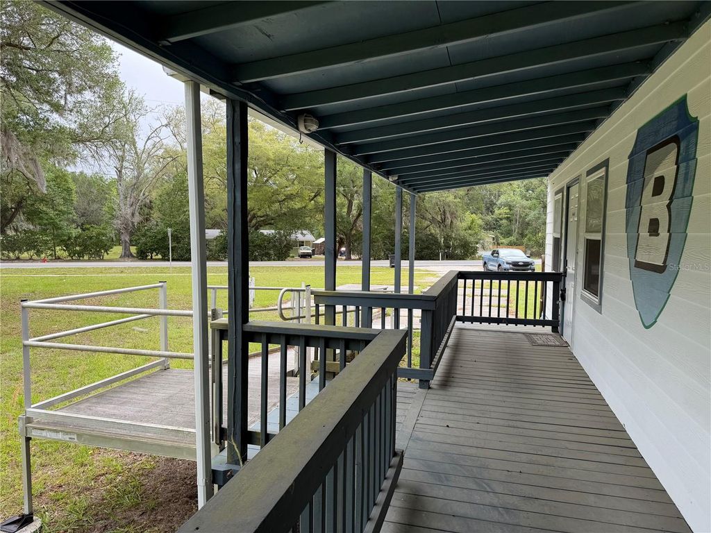 Photo of 683 N Court Street, Bronson, FL 32621 (MLS # GC539159)