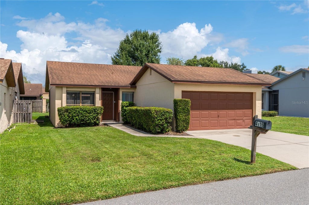 Photo of 4116 Fishermans Landing, Winter Haven, FL 33884 (MLS # P4939927)