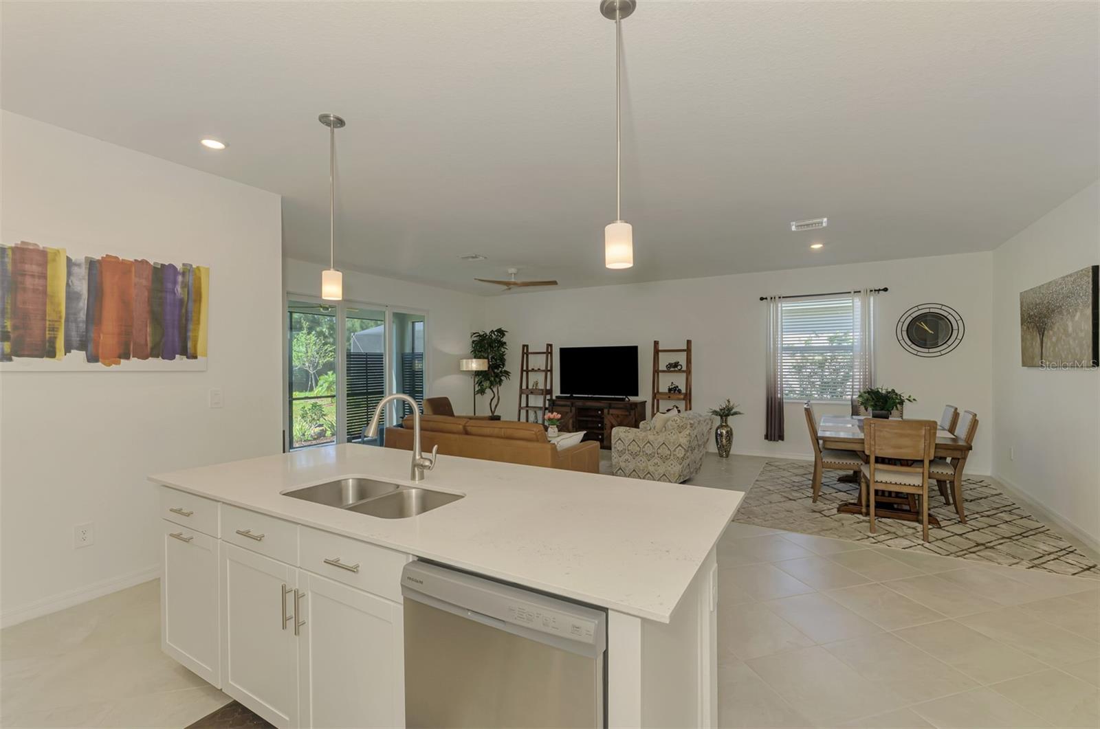 ANTIGUA/WELLEN PARK - Residential