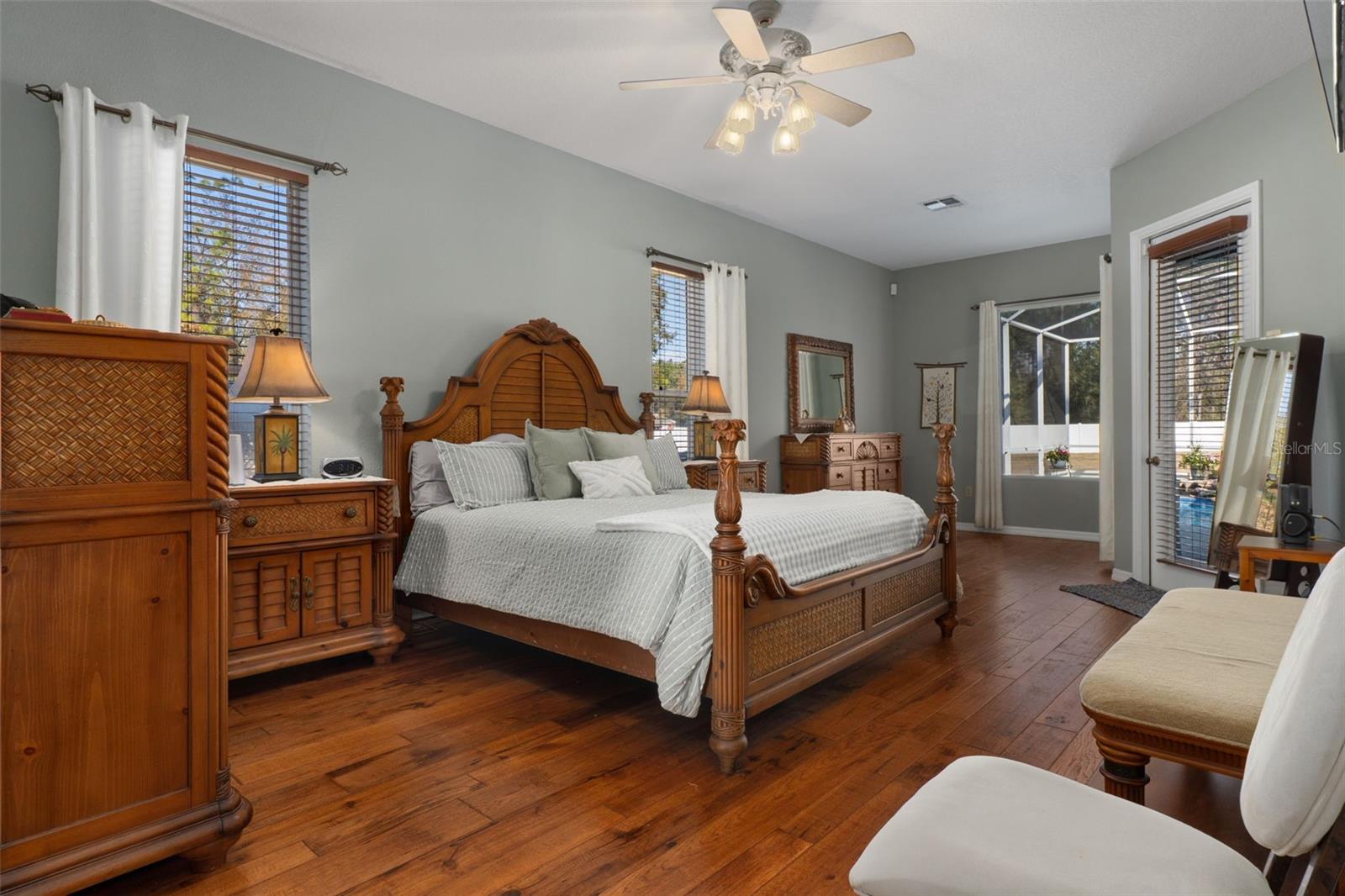 OAKWOOD ACRES - Residential