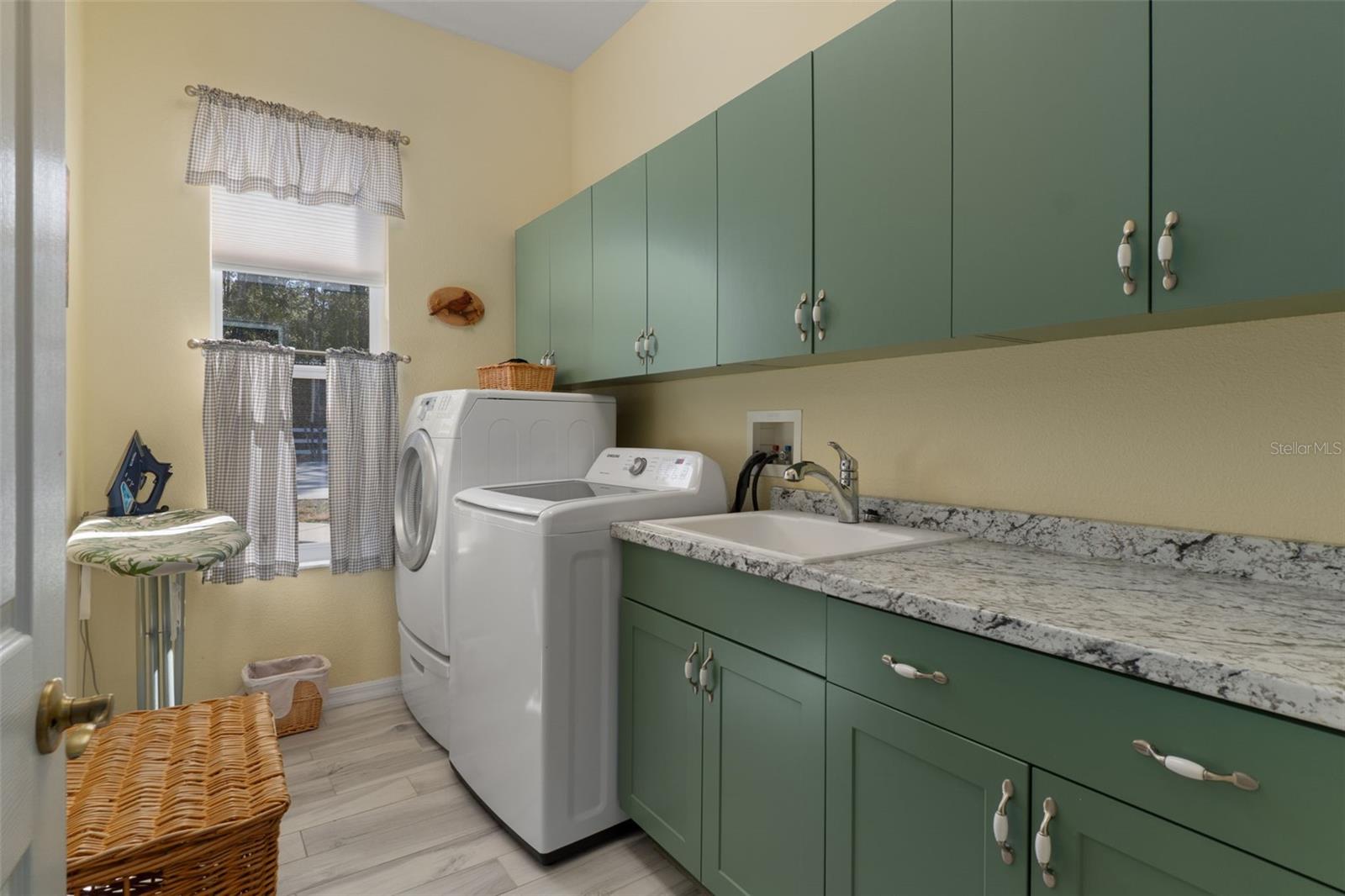 OAKWOOD ACRES - Residential