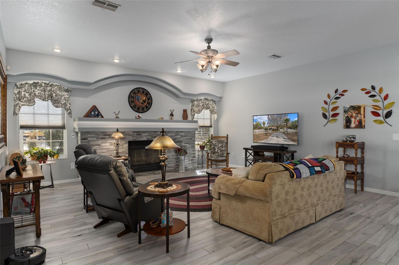 OAKWOOD ACRES - Residential