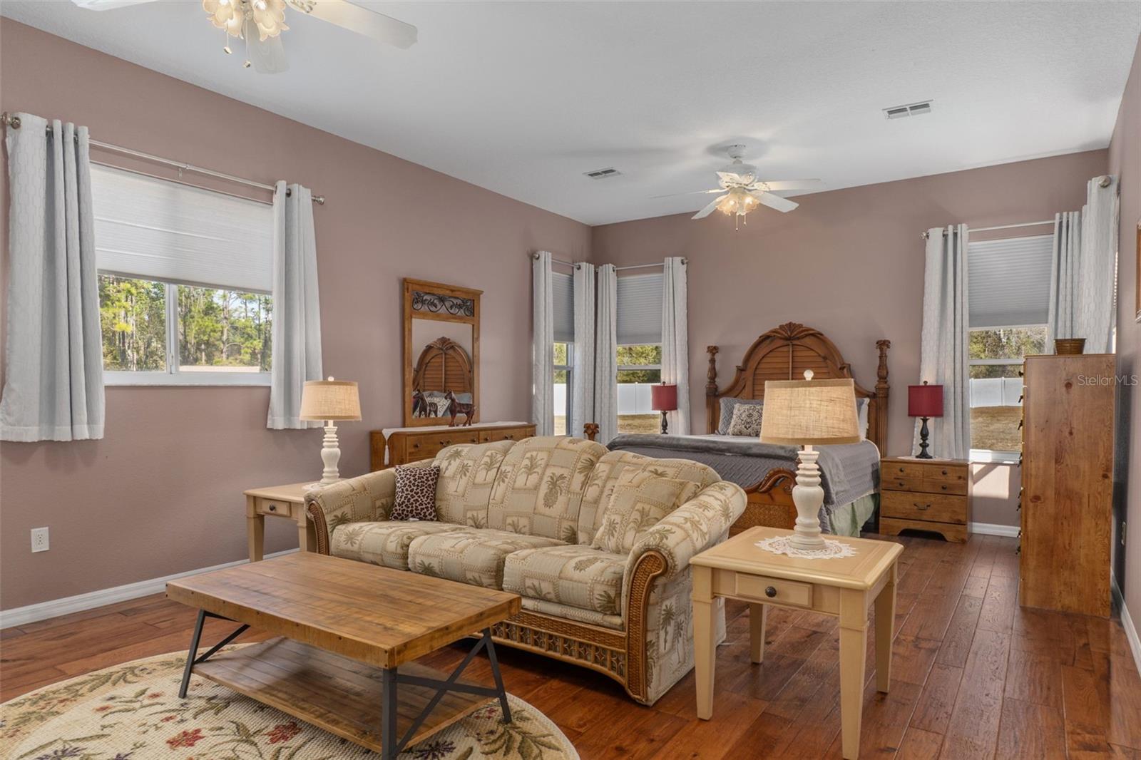 OAKWOOD ACRES - Residential