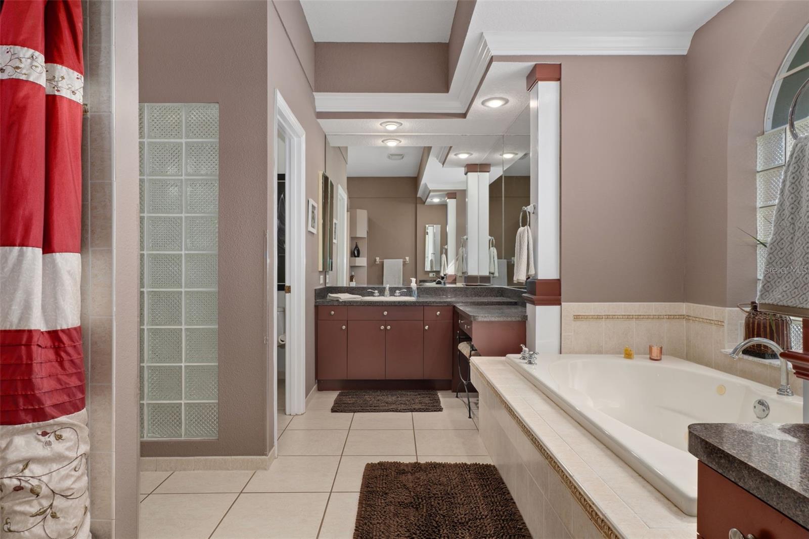 OAKWOOD ACRES - Residential