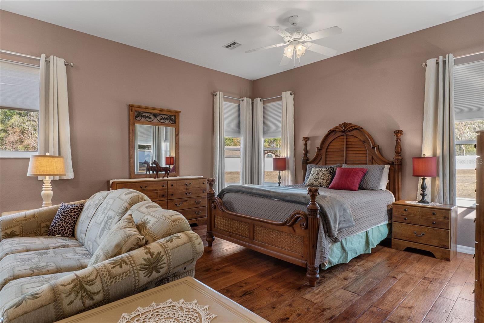 OAKWOOD ACRES - Residential