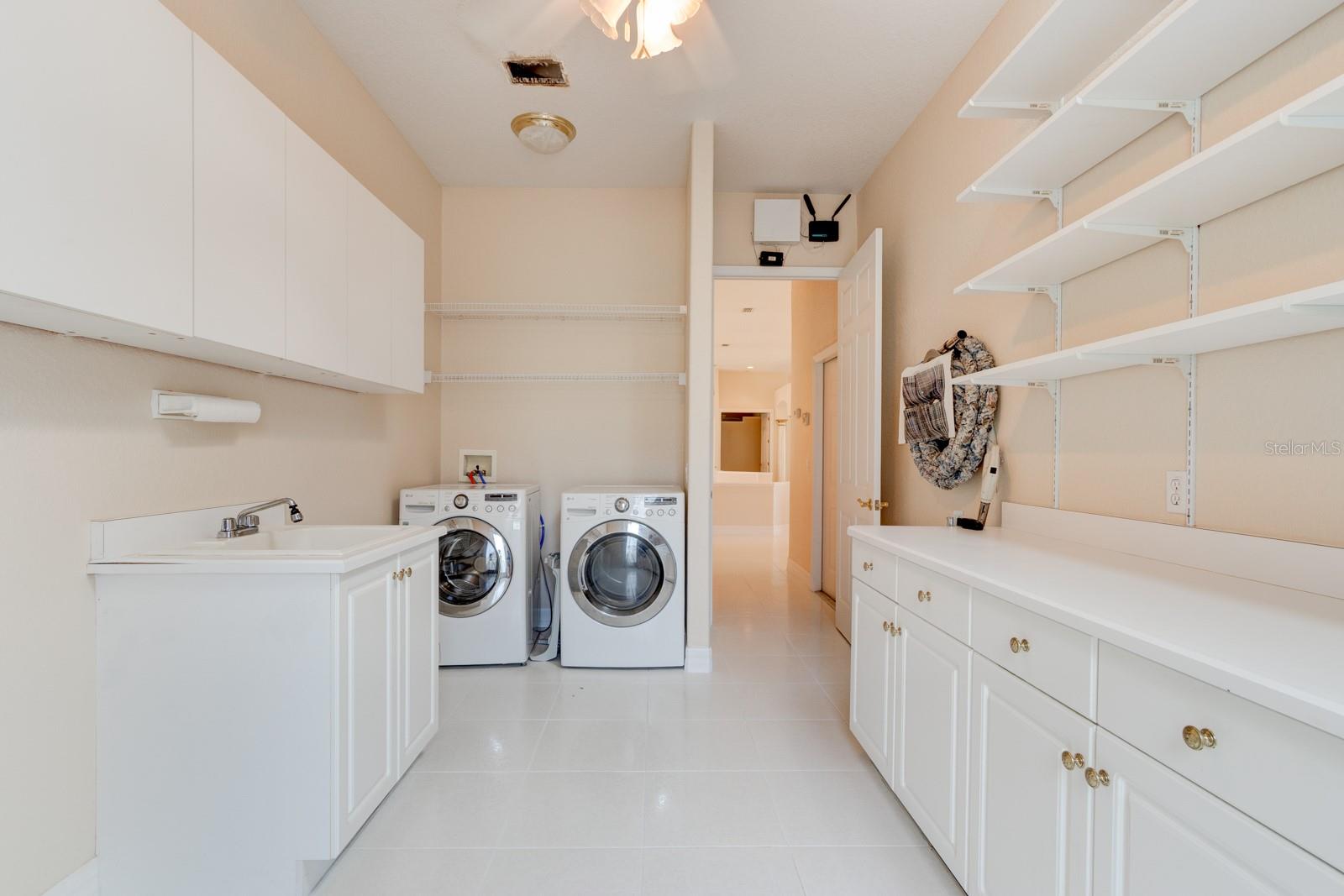 ORMOND LAKES UNIT 05 - Residential