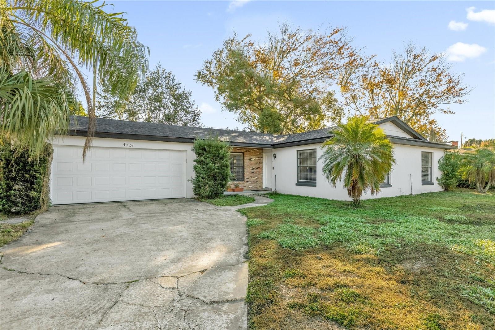 RAYMAR MANOR - Residential