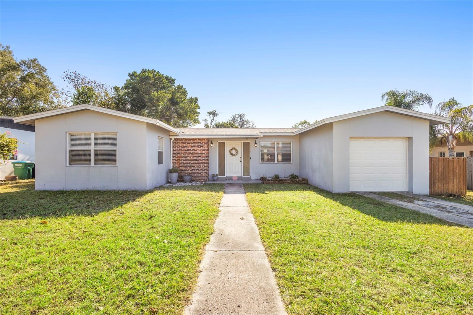 DELTONA LAKES UNIT 25 - Residential