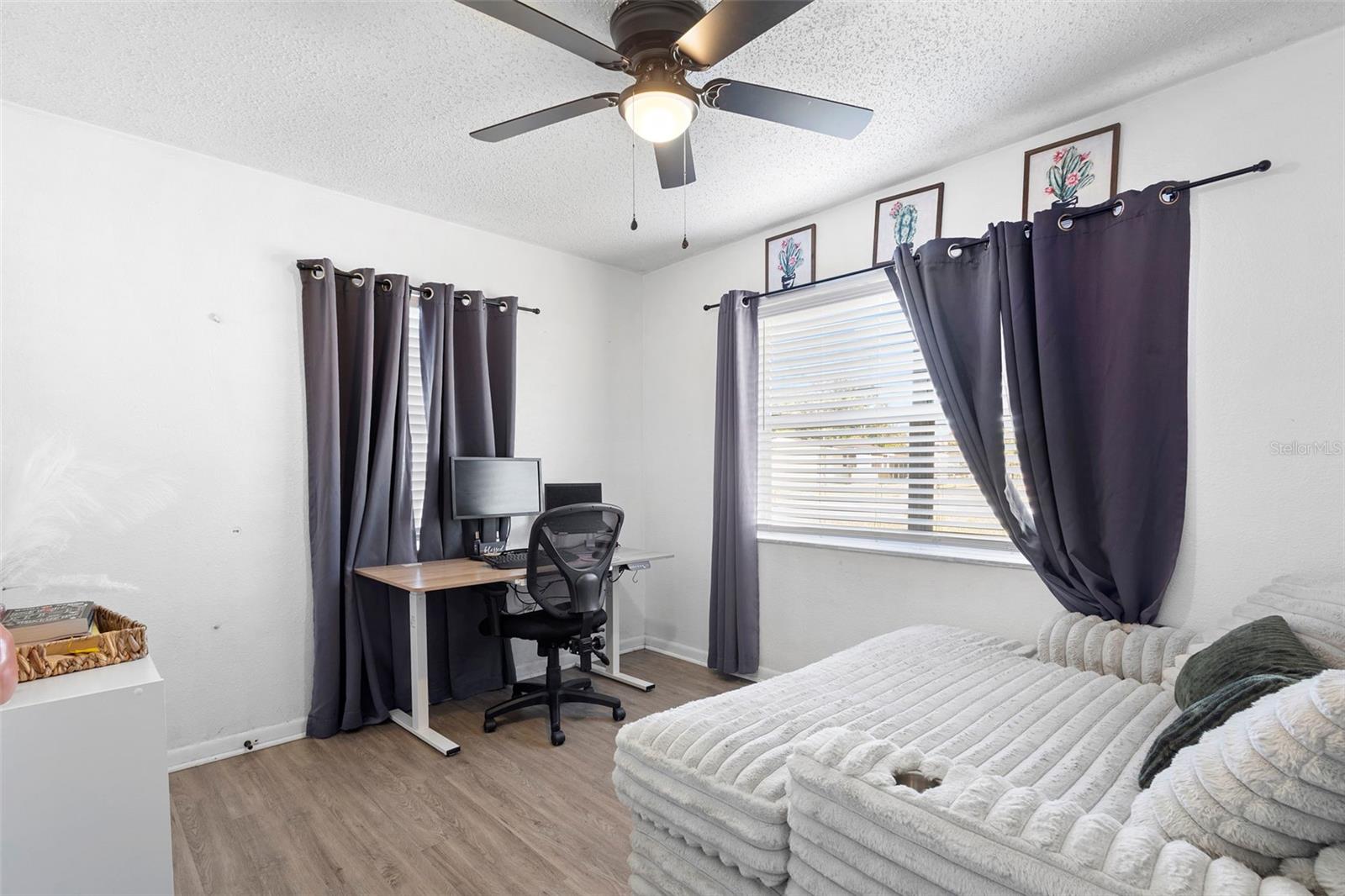 DELTONA LAKES UNIT 25 - Residential