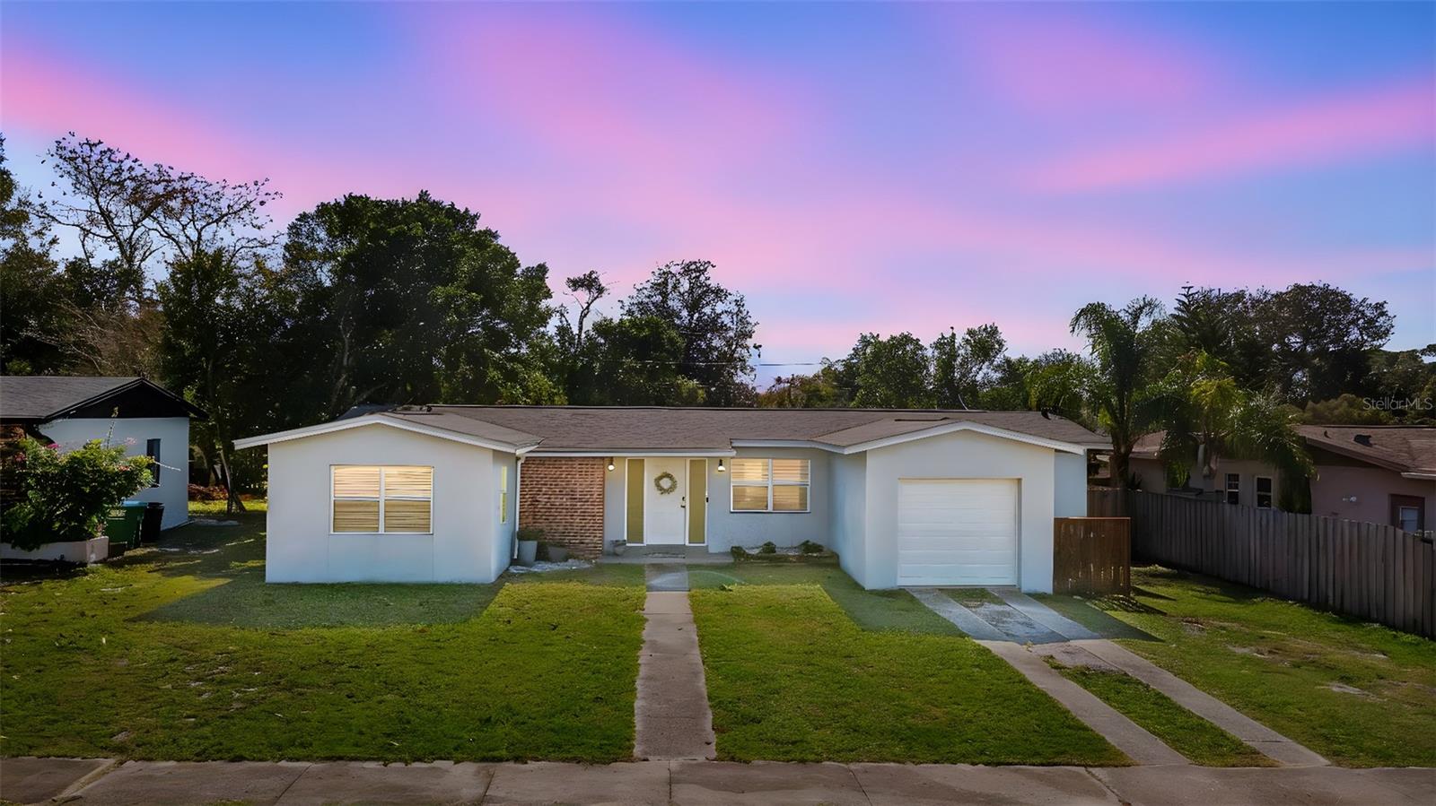 DELTONA LAKES UNIT 25 - Residential