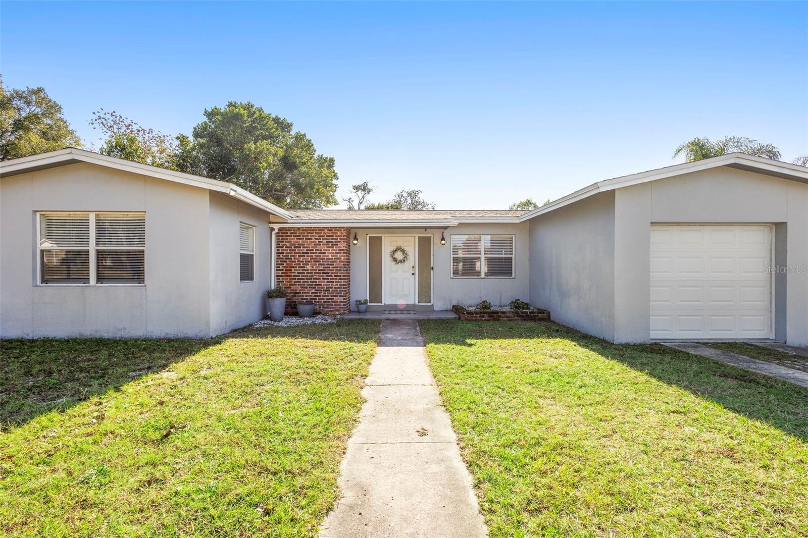 DELTONA LAKES UNIT 25 - Residential