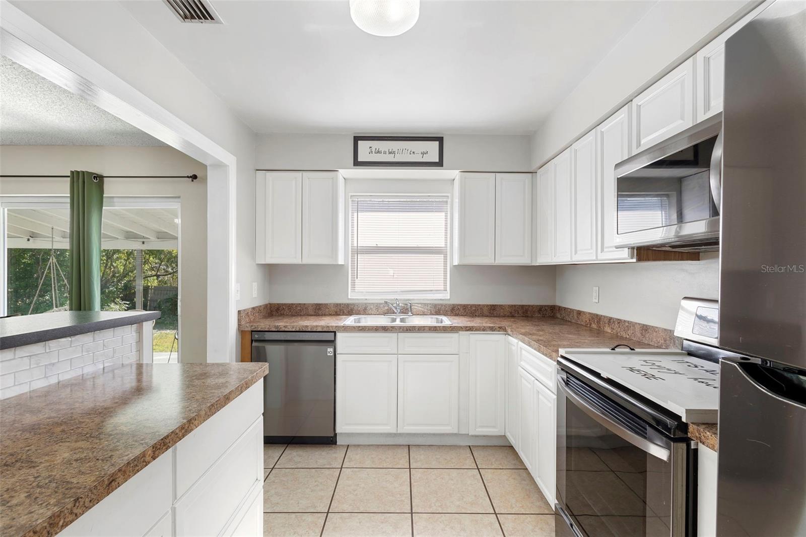 DELTONA LAKES UNIT 25 - Residential