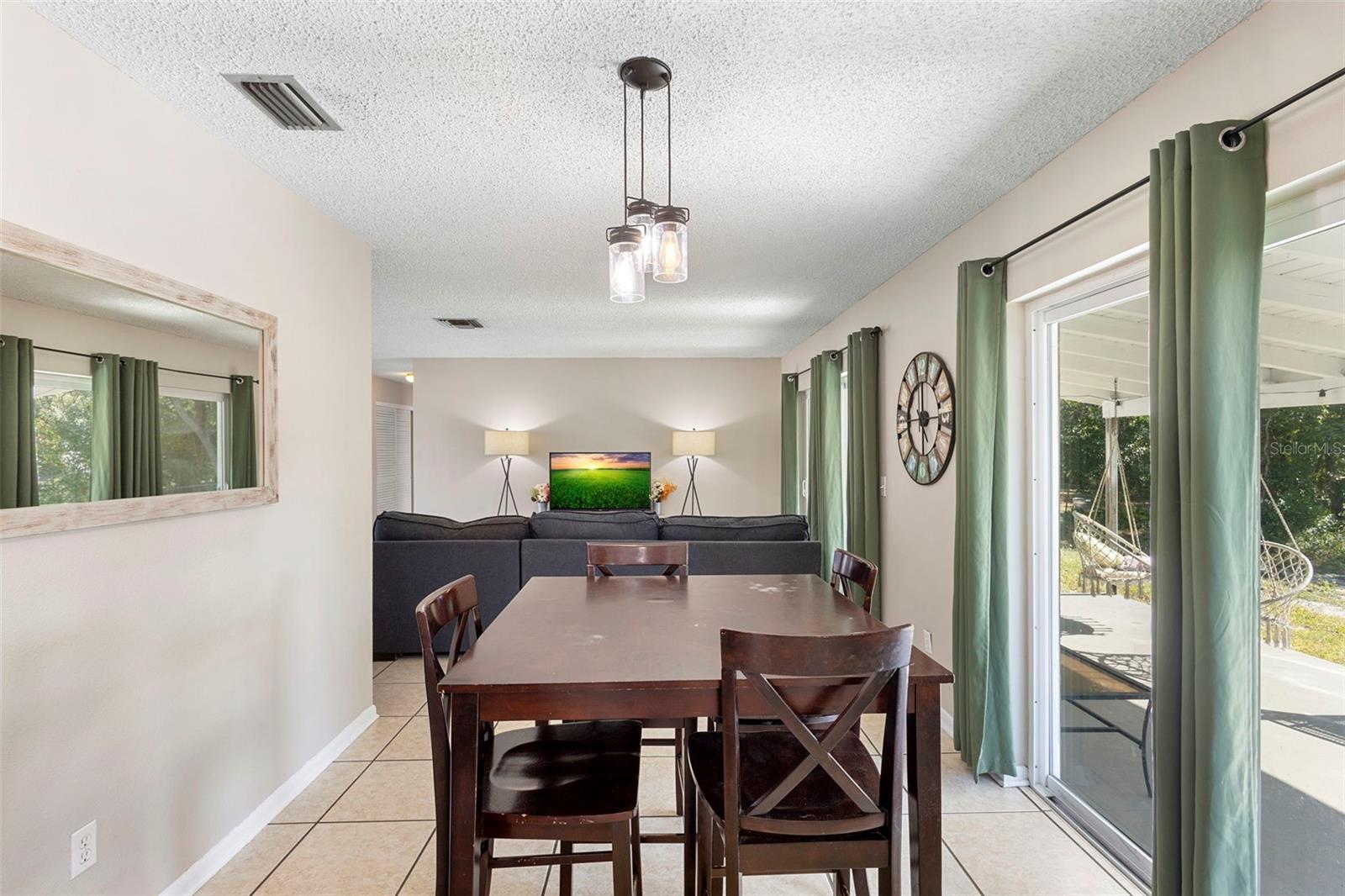 DELTONA LAKES UNIT 25 - Residential