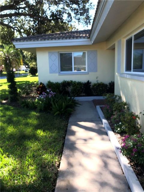 A home in LARGO