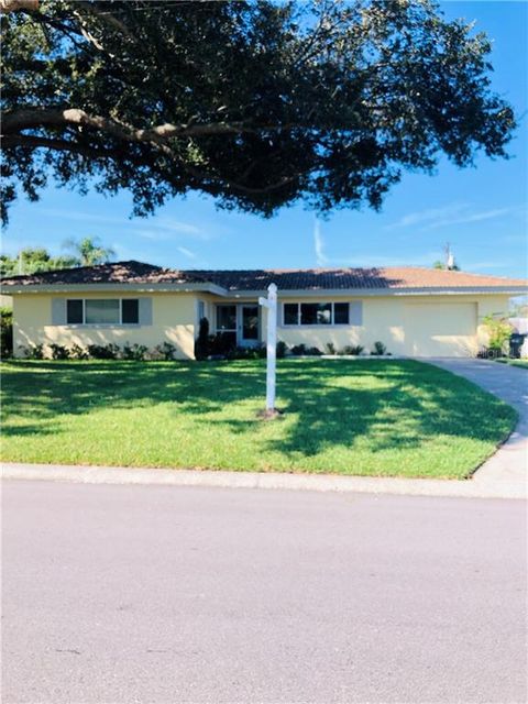 A home in LARGO