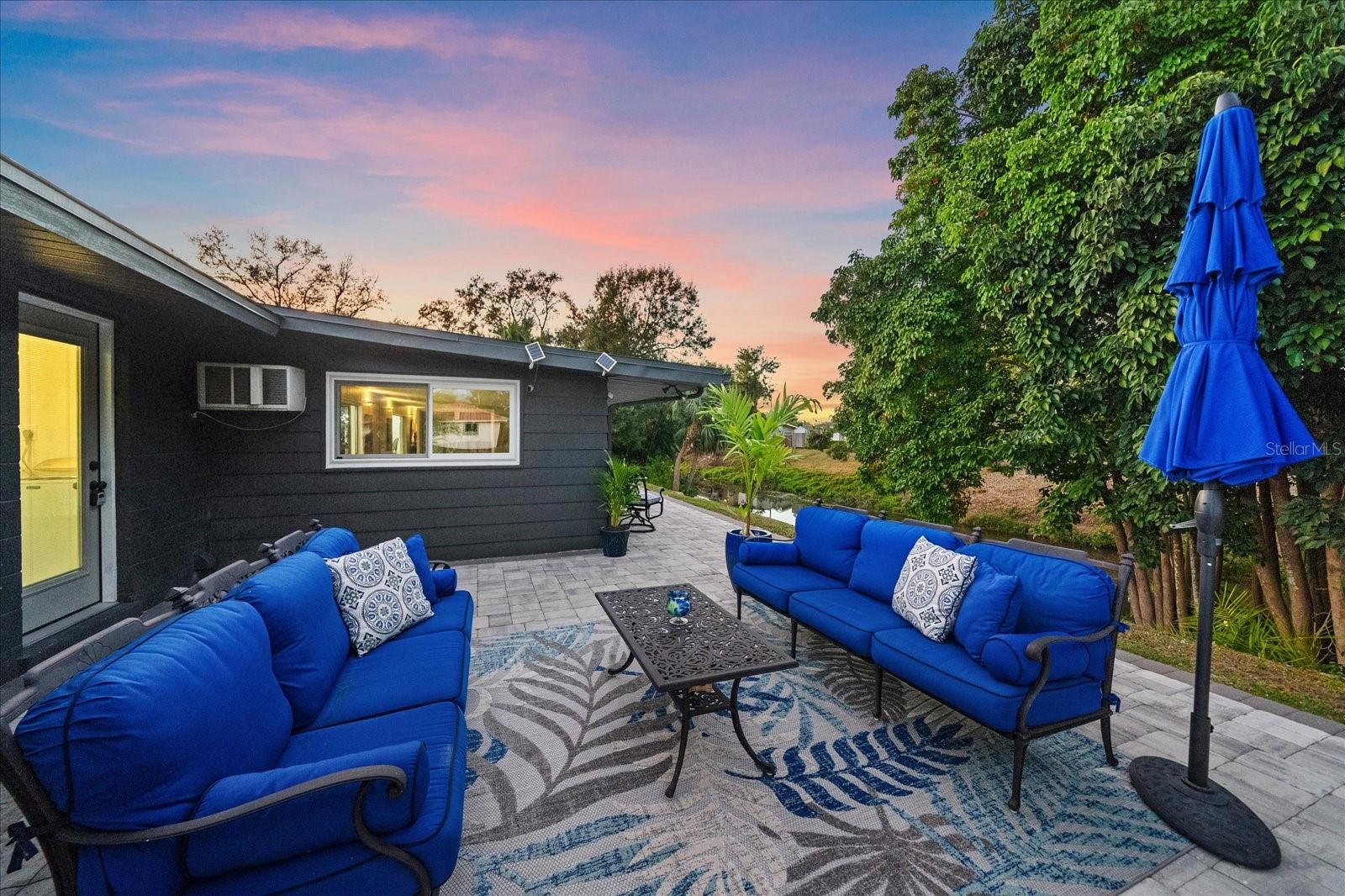 SOUTH GATE - Residential