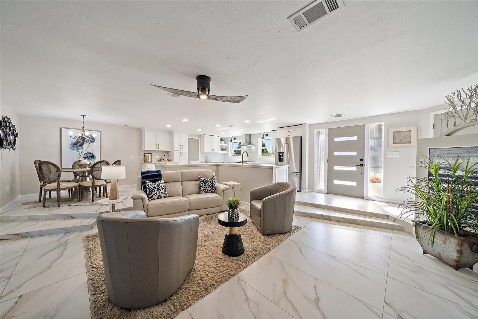 SOUTH GATE - Residential