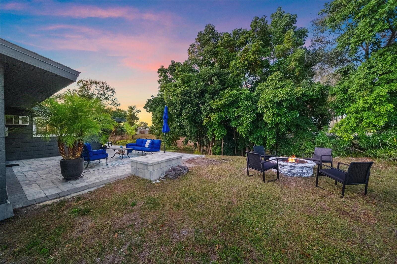 SOUTH GATE - Residential