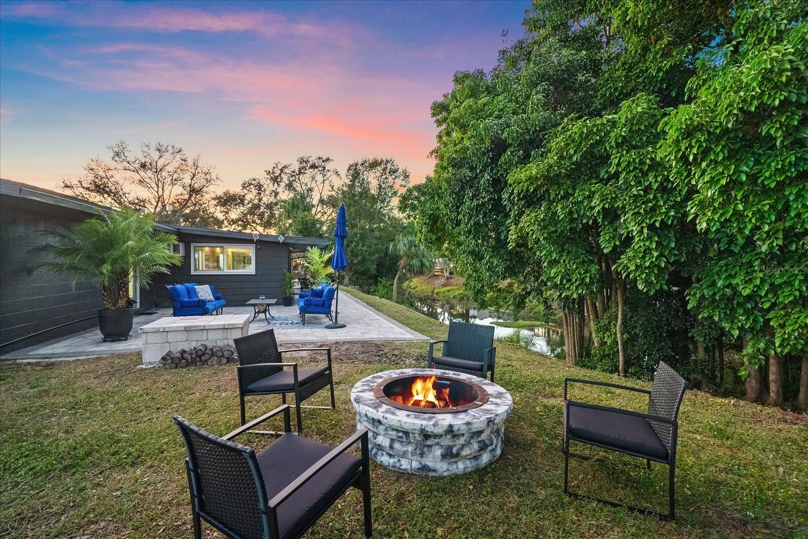 SOUTH GATE - Residential