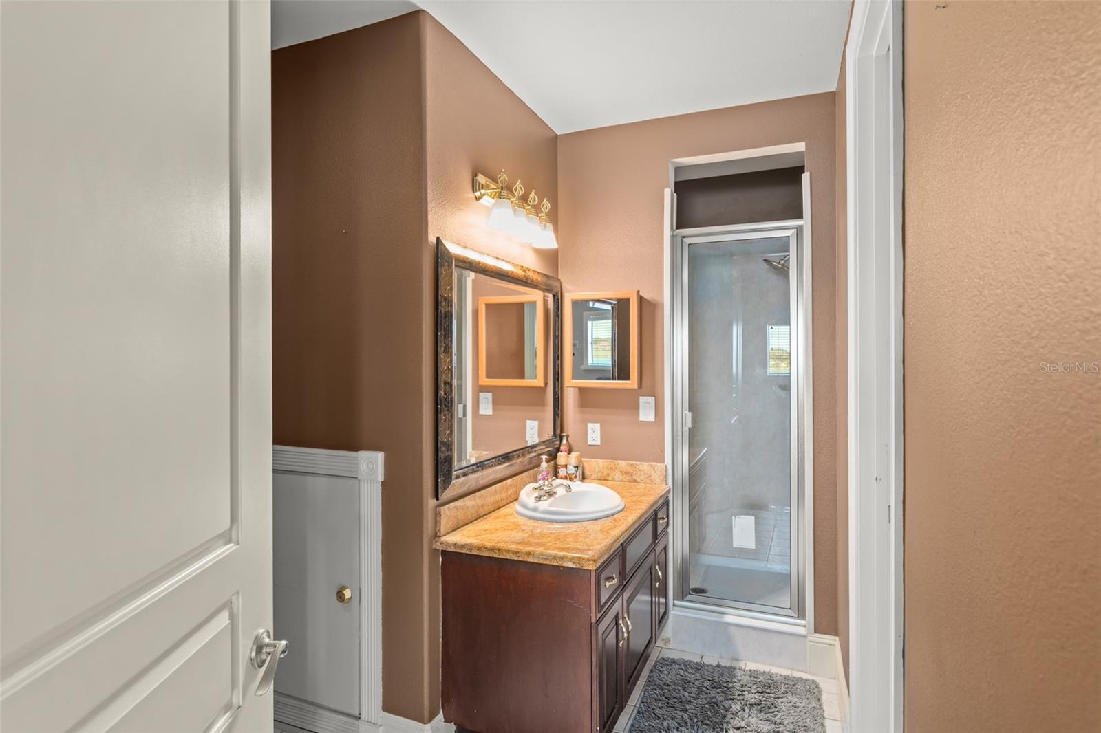 GOTHA TOWN - Residential