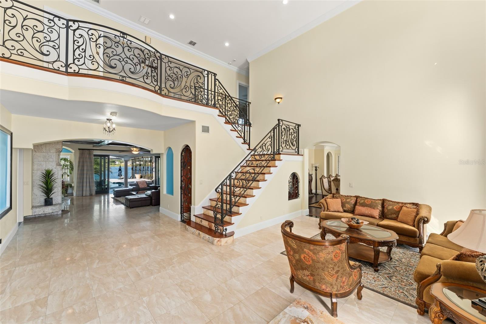 GOTHA TOWN - Residential