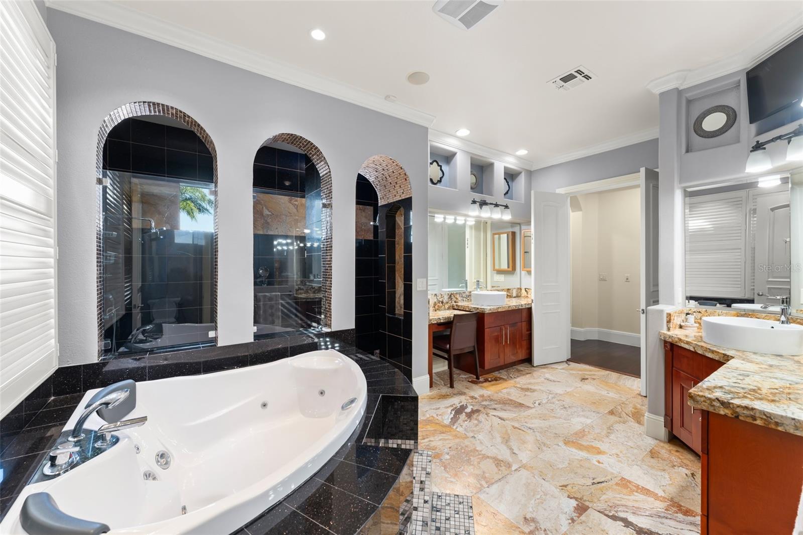 GOTHA TOWN - Residential