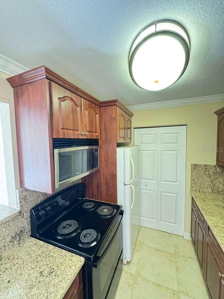HARBOR CLUB CONDO - Residential