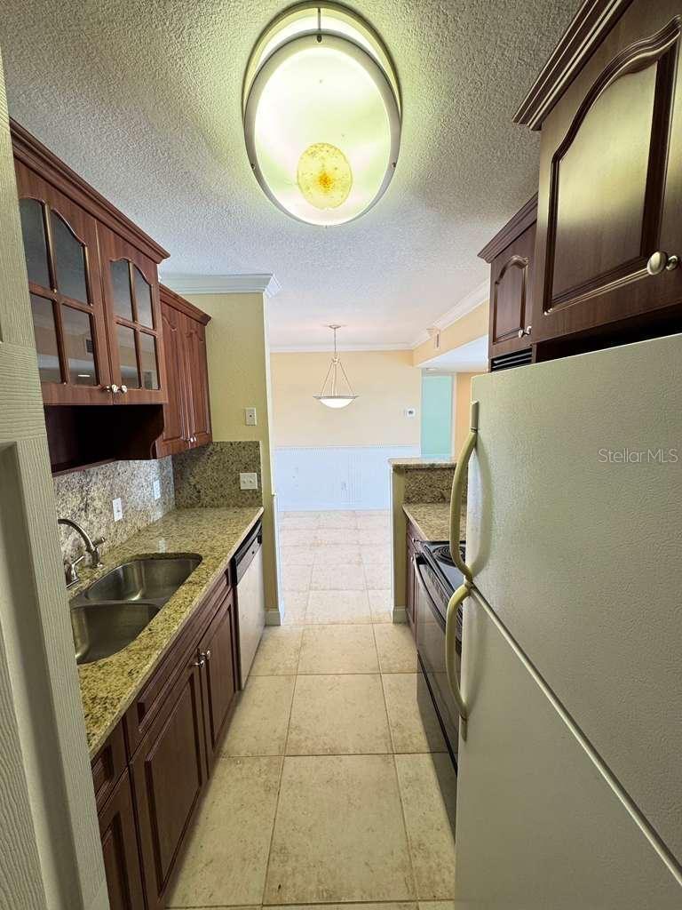 HARBOR CLUB CONDO - Residential