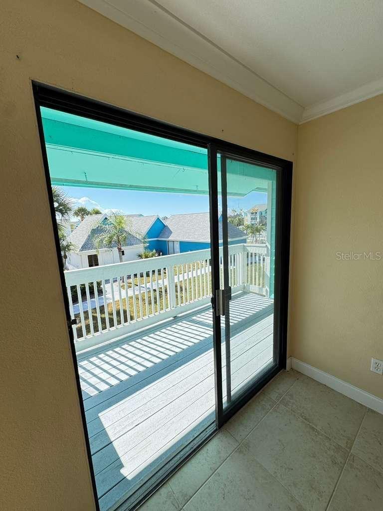 HARBOR CLUB CONDO - Residential