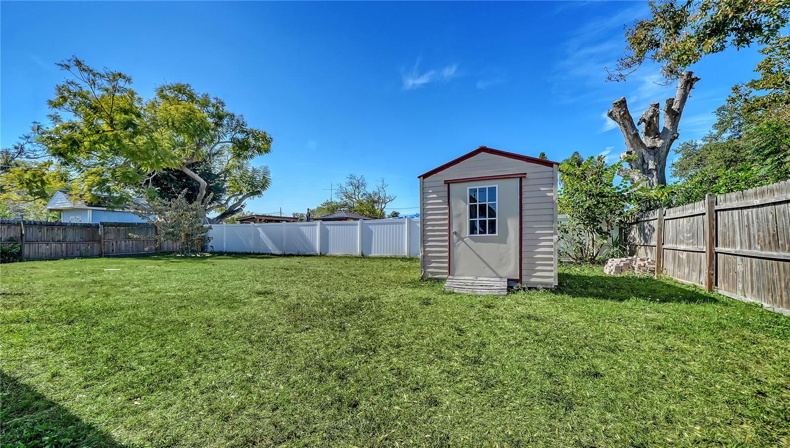 SARASOTA SPGS - Residential