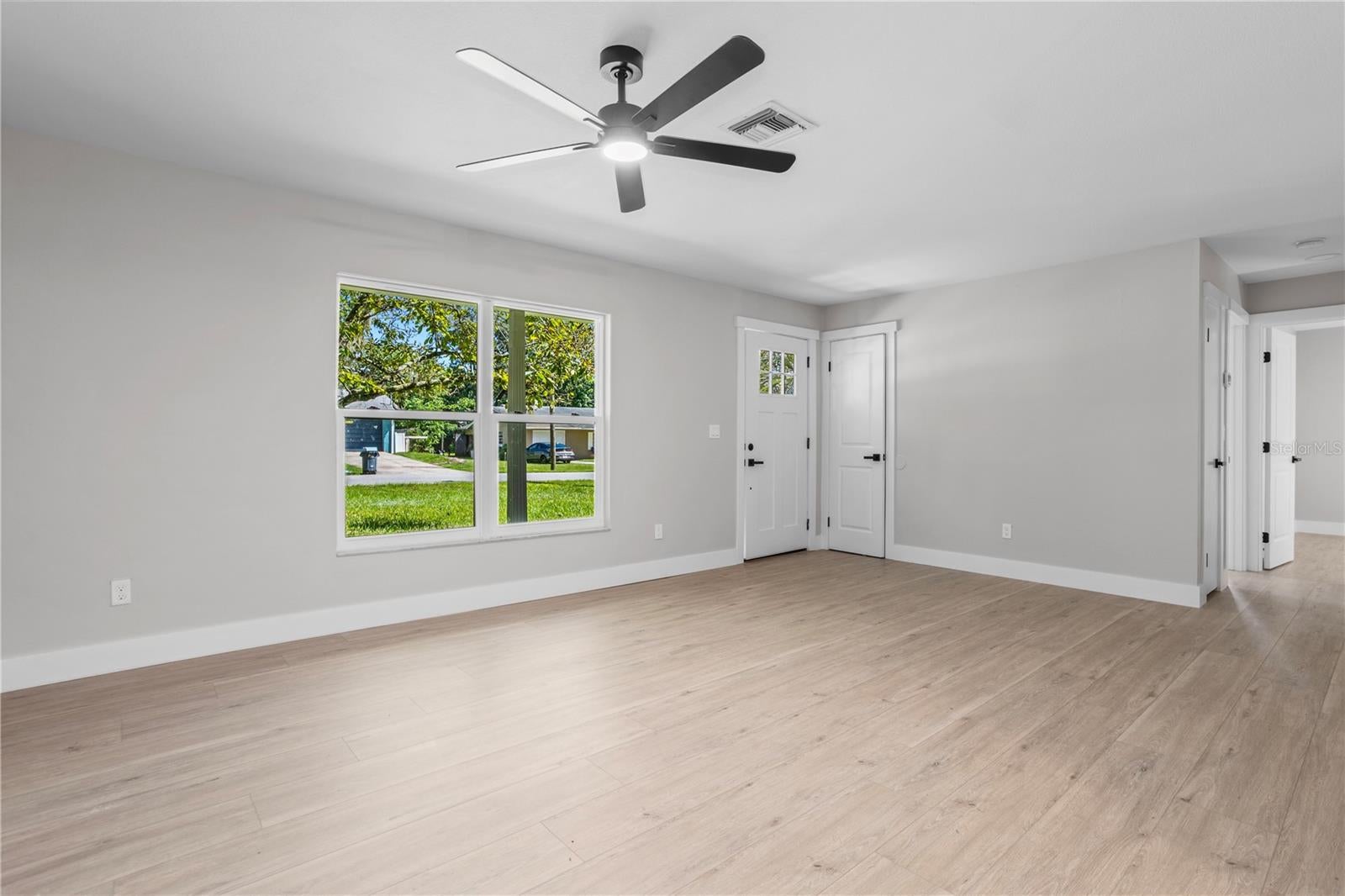 2216 NE 36TH PLACE