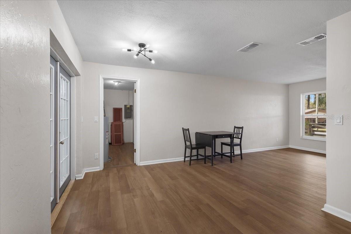 ARROWHEAD POINT NEWBERRY - Residential