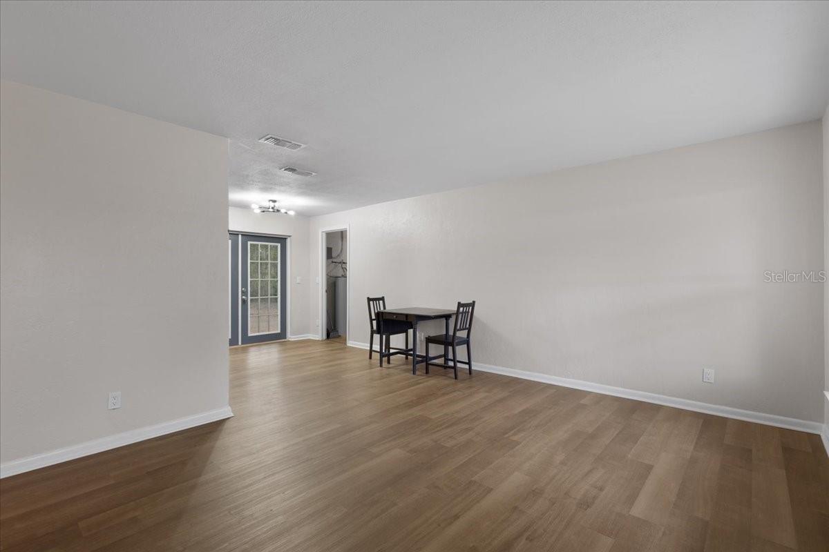 ARROWHEAD POINT NEWBERRY - Residential