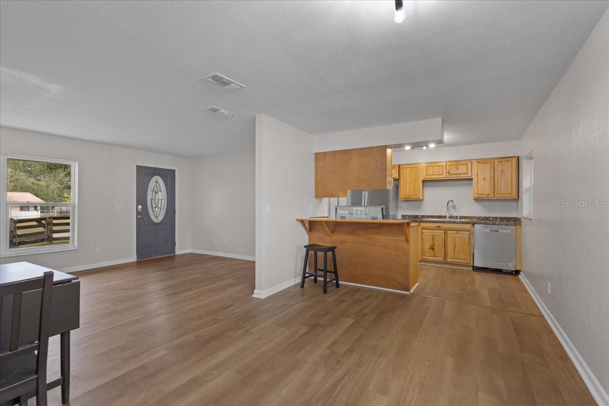 ARROWHEAD POINT NEWBERRY - Residential