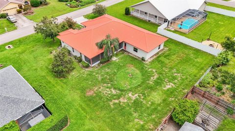 A home in LAKELAND