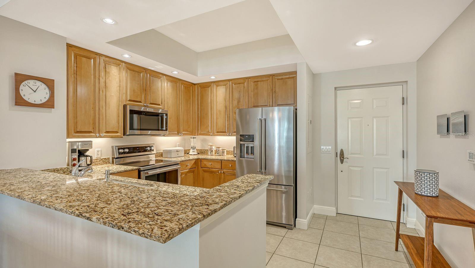 ONE HUNDRED CENTRAL - Residential