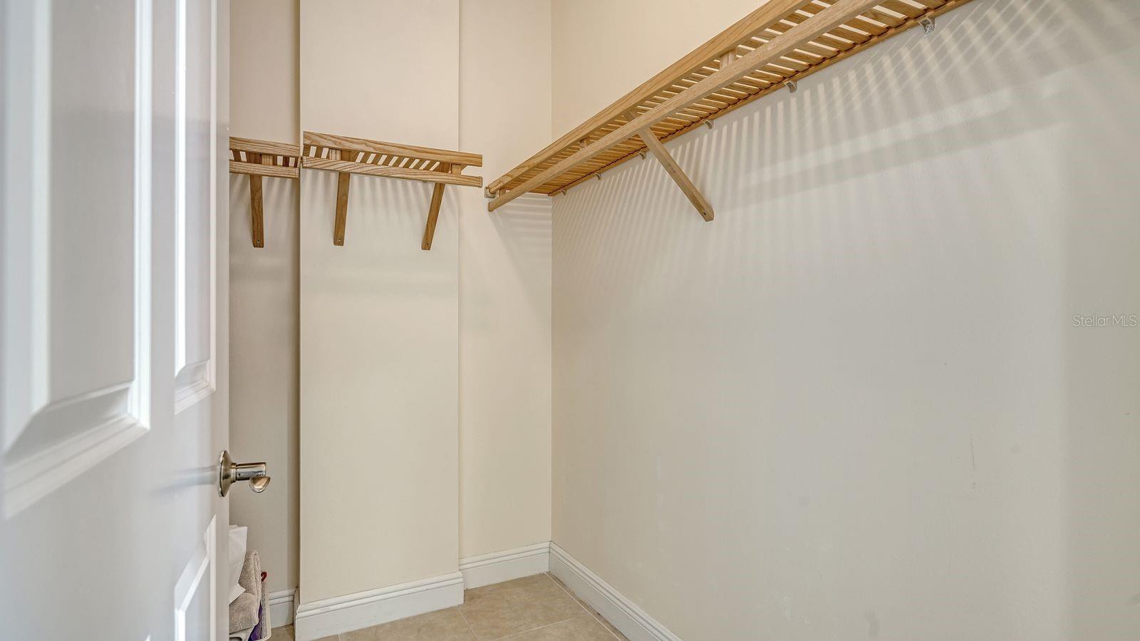 ONE HUNDRED CENTRAL - Residential