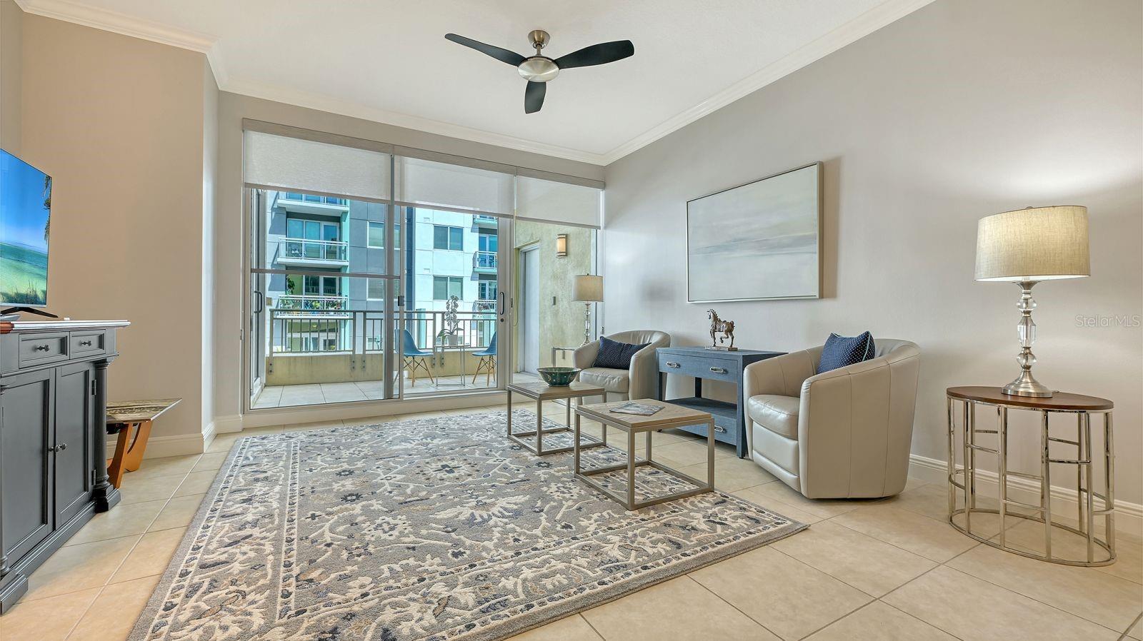 ONE HUNDRED CENTRAL - Residential