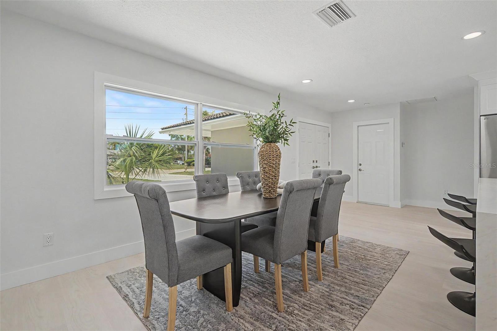 3340 FLORAMAR TERRACE