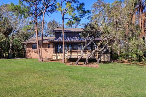 A home in SEMINOLE