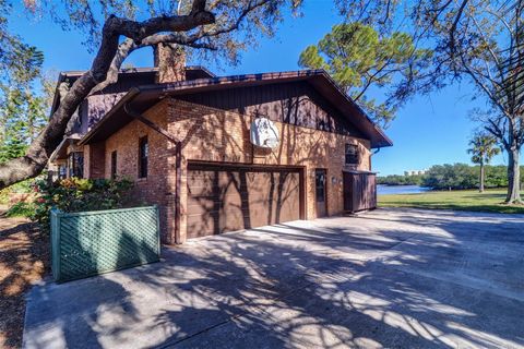 A home in SEMINOLE