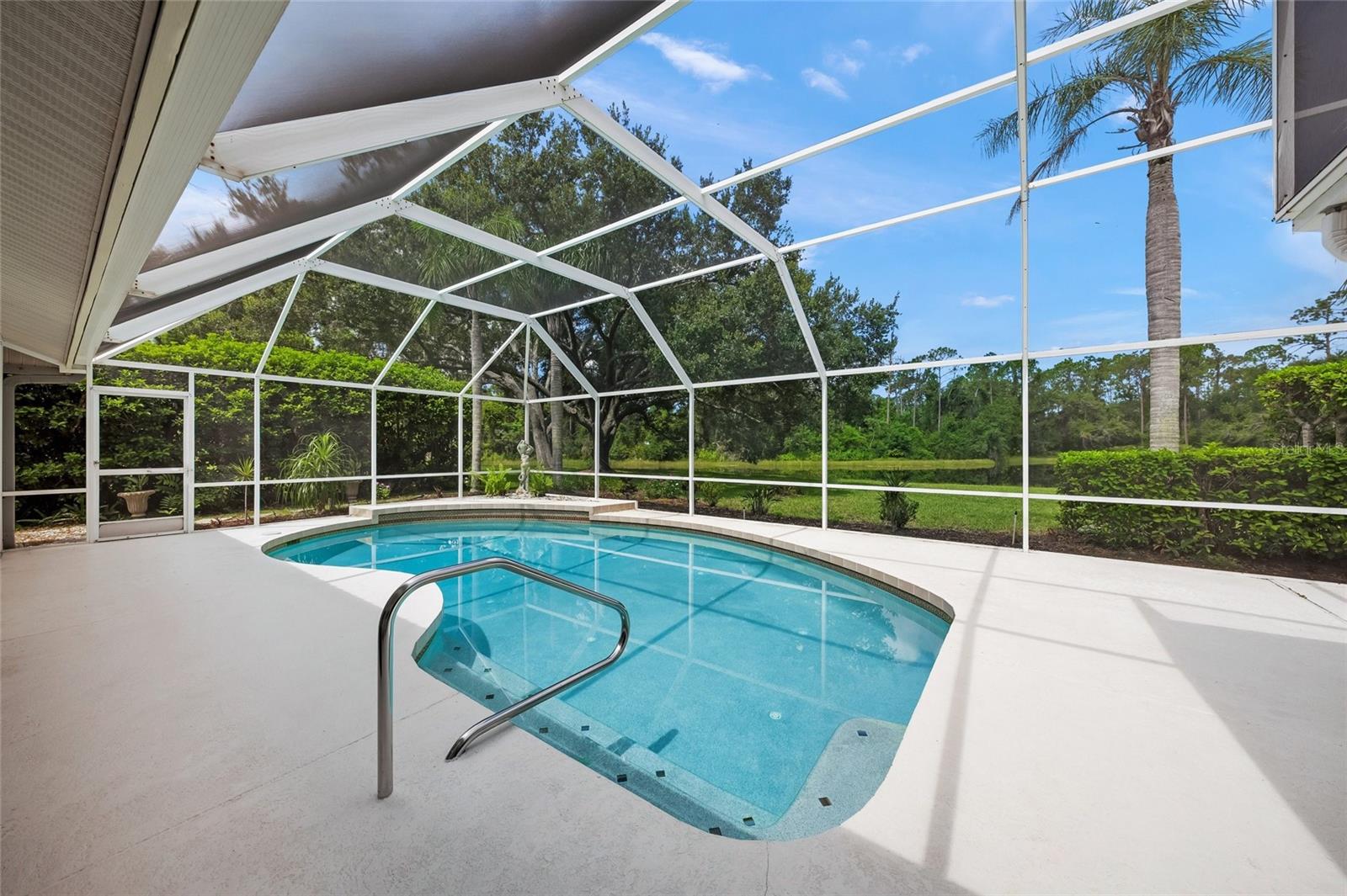 7300 WAX MYRTLE WAY