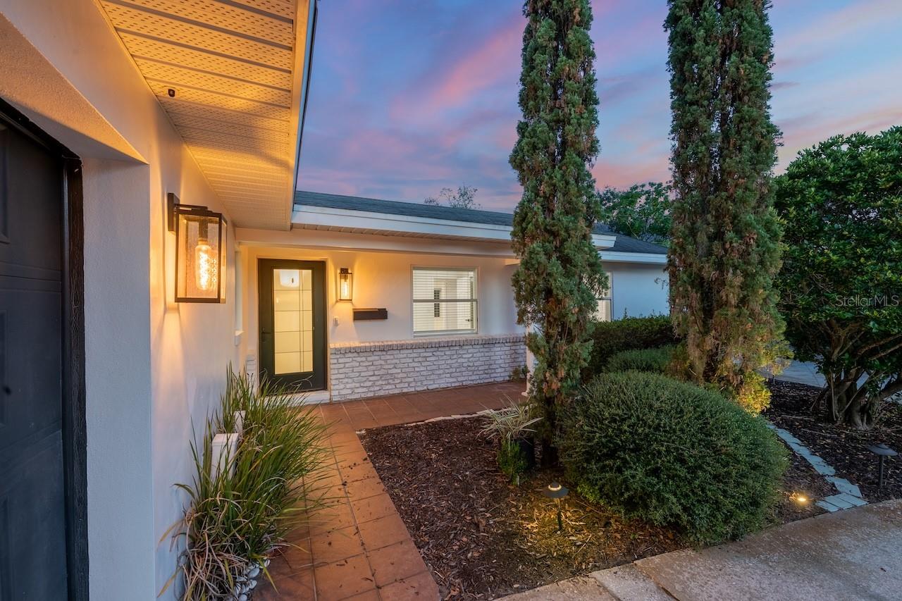 5017 PELLEPORT AVENUE