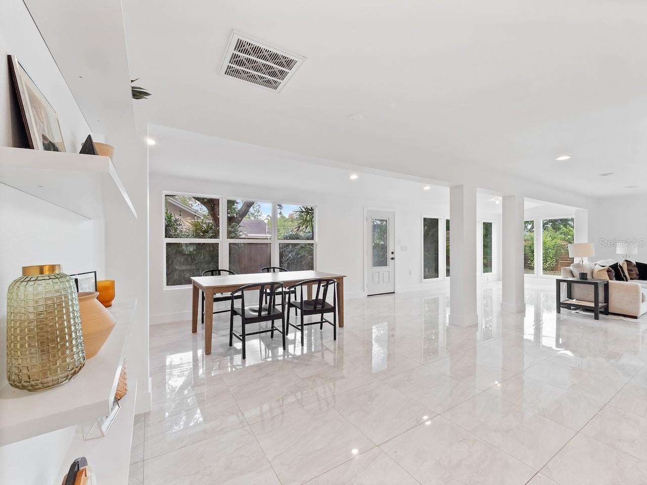 5017 PELLEPORT AVENUE