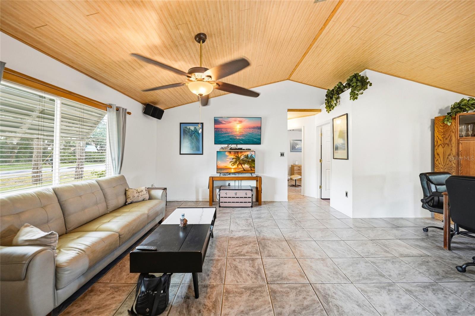 2631 FIESTA DRIVE